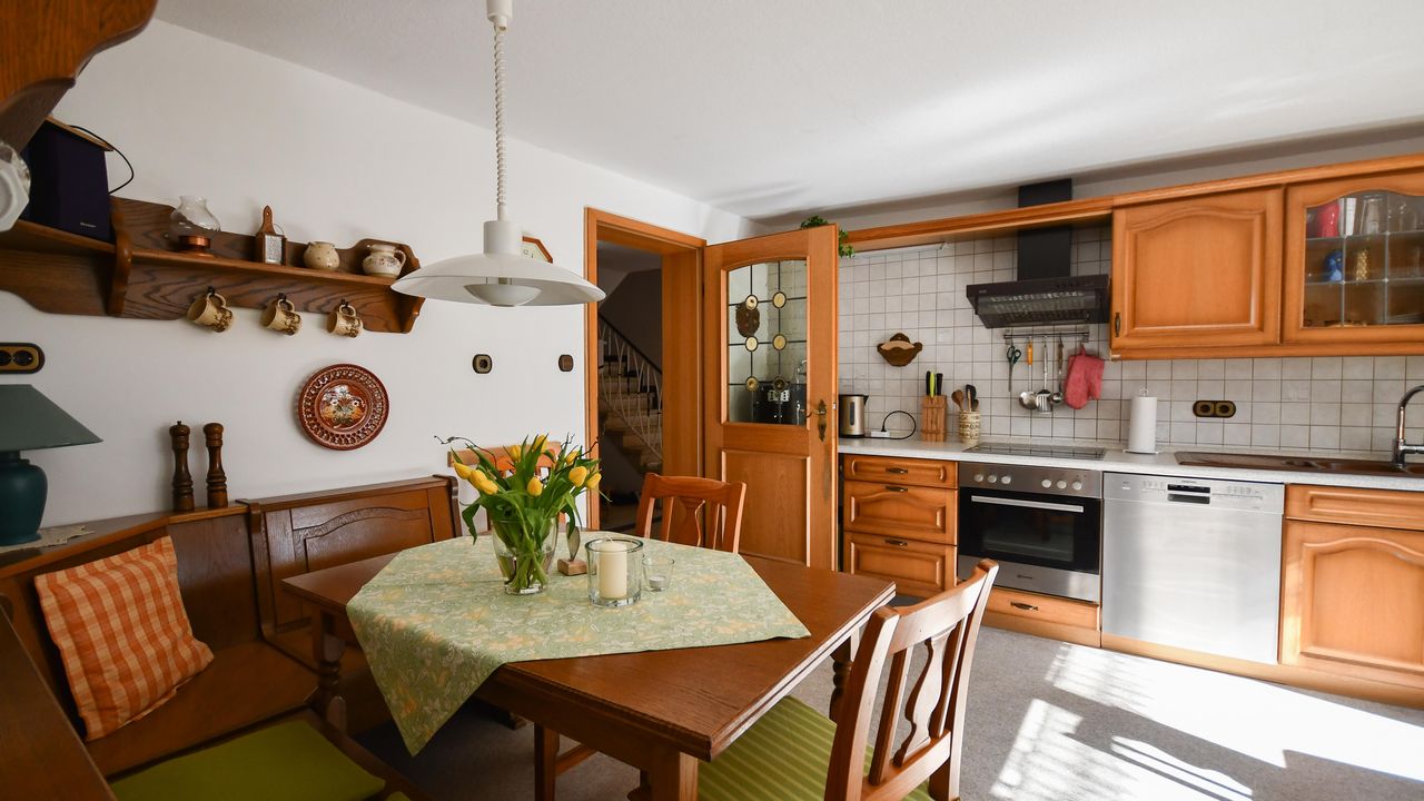 Küche mit Essecke Küche mit Essecke